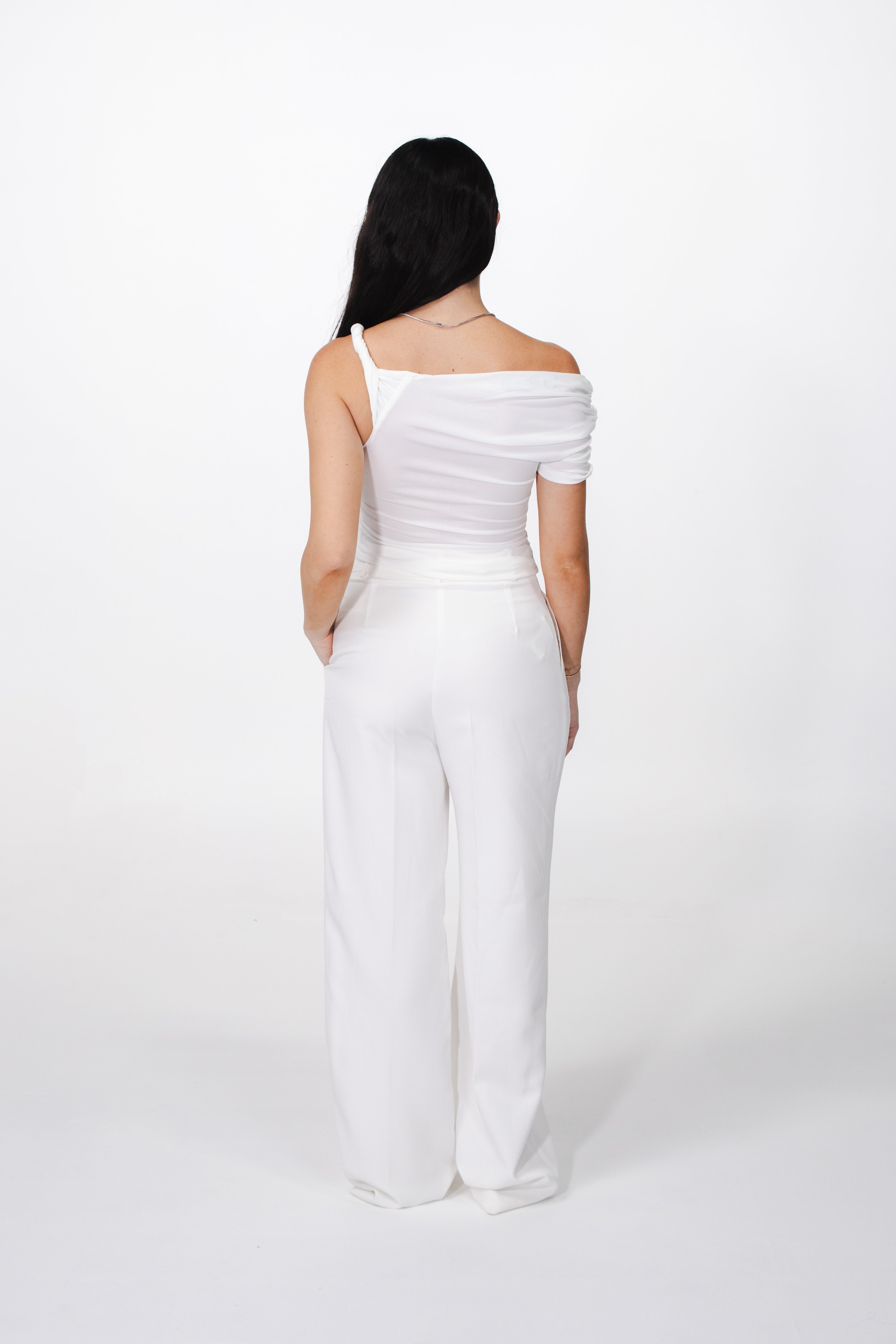 ELOISE Body Asimetrico